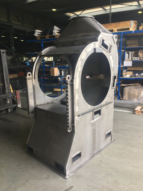 Dubbelwandig poedercoat unit t.b.v. Machinebouw